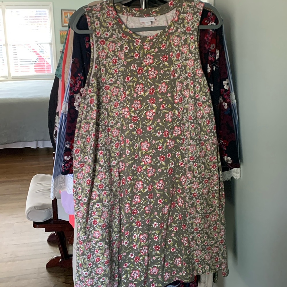 J. Jill sleeveless floral dress with pockets size Large